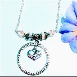 Special mother pink crystal necklace